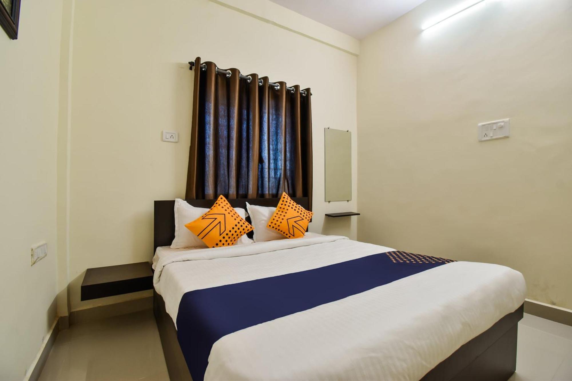 Spot On Carnival Resorts Rāipur エクステリア 写真